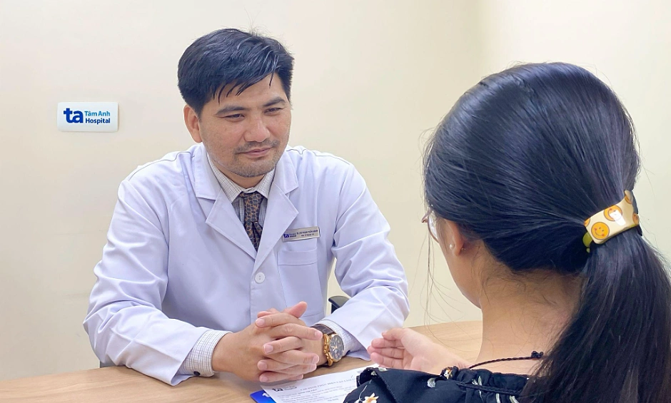 Mãn kinh sớm có làm tăng nguy cơ ung thư vú?