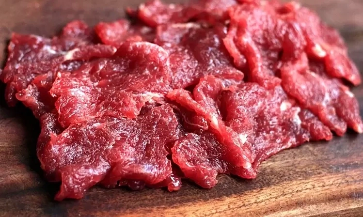Ăn thịt bò mỗi ngày để bổ máu?