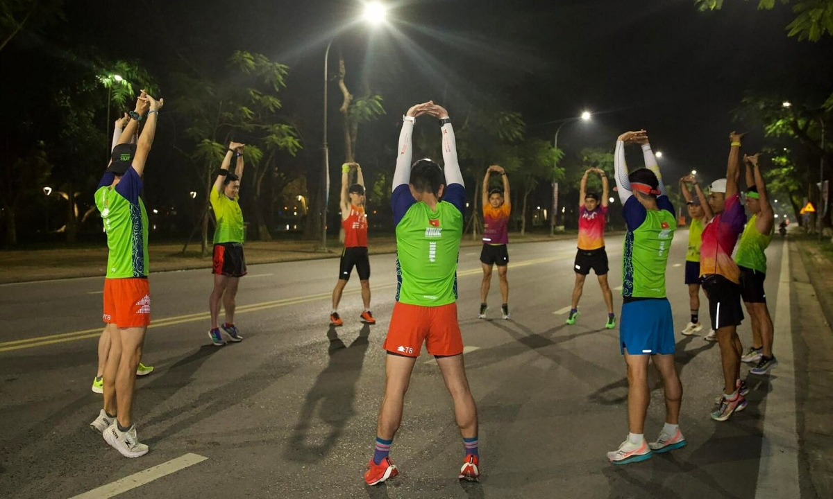 Vì sao người giảm cân nên đi bộ thường xuyên?