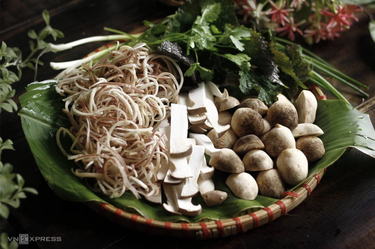 Bác sĩ chỉ ra 5 thực phẩm tiềm ẩn ngộ độc chết người khi để qua đêm