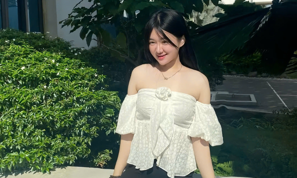 Cô gái 117 kg "lột xác" sau khi giảm một nửa trọng lượng