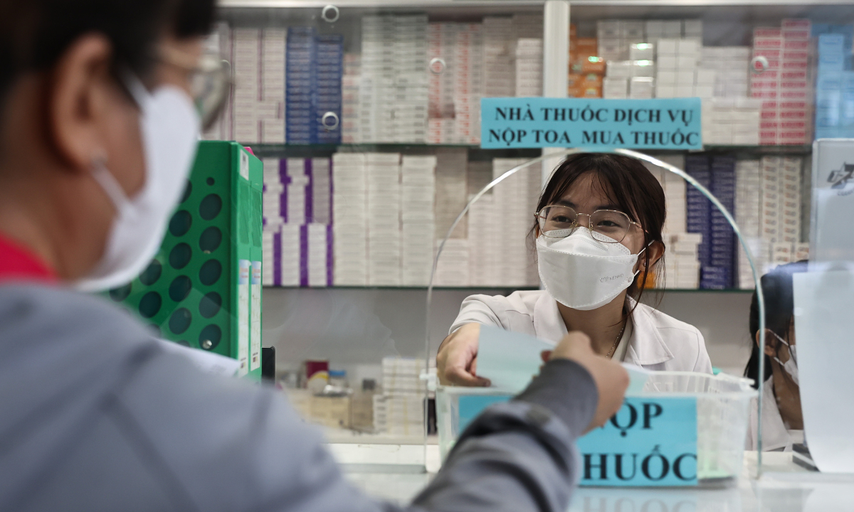 Kháng sinh sẽ thành "thuốc vô dụng" nếu dùng bừa bãi