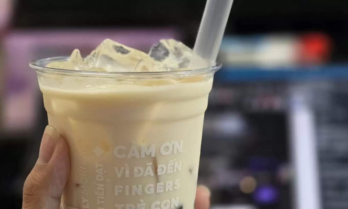 Lạm dụng đồ uống giải nhiệt mùa hè gây hại thận