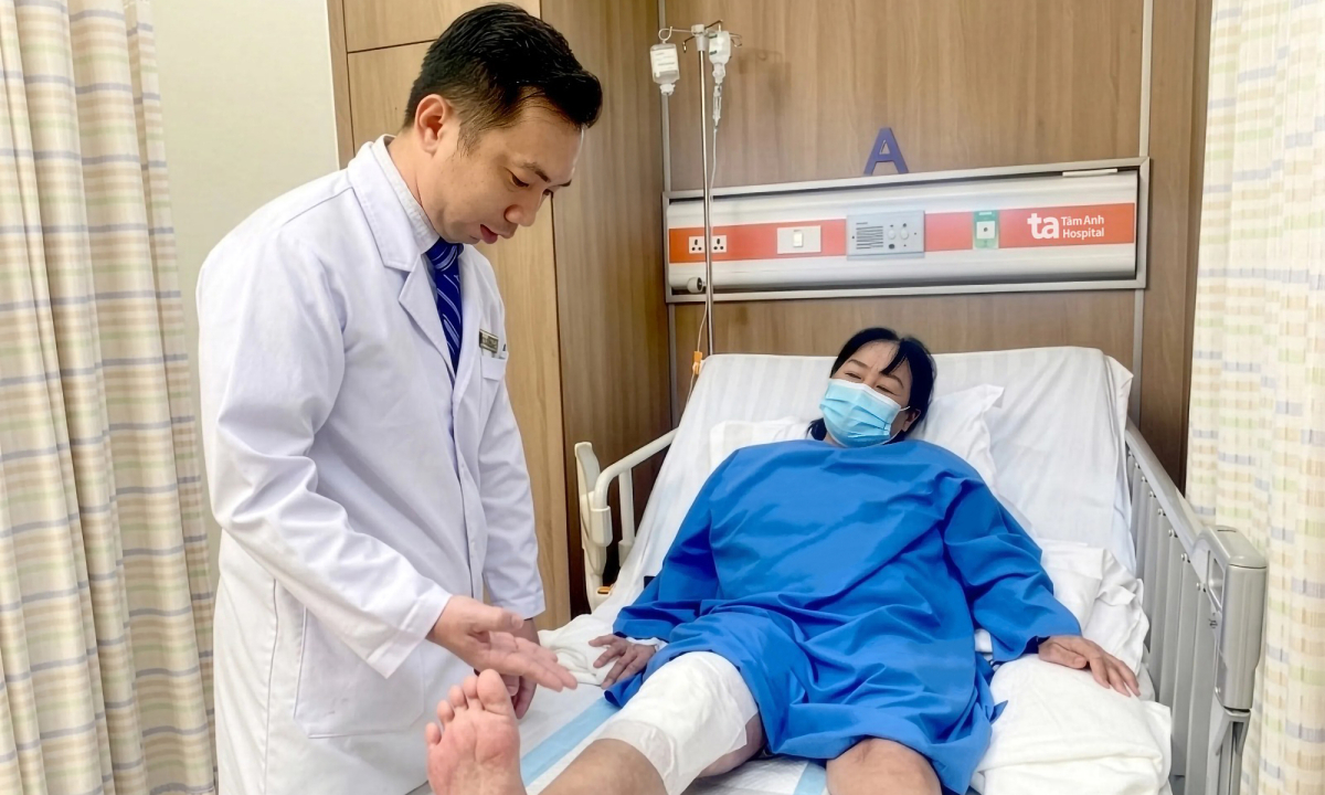 Đi lại được nhờ thay khớp gối