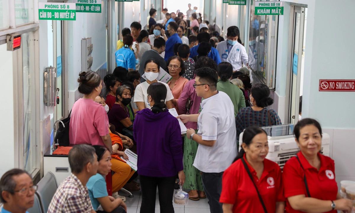Bài toán khó khi TP HCM số hóa hồ sơ sức khỏe hàng triệu dân
