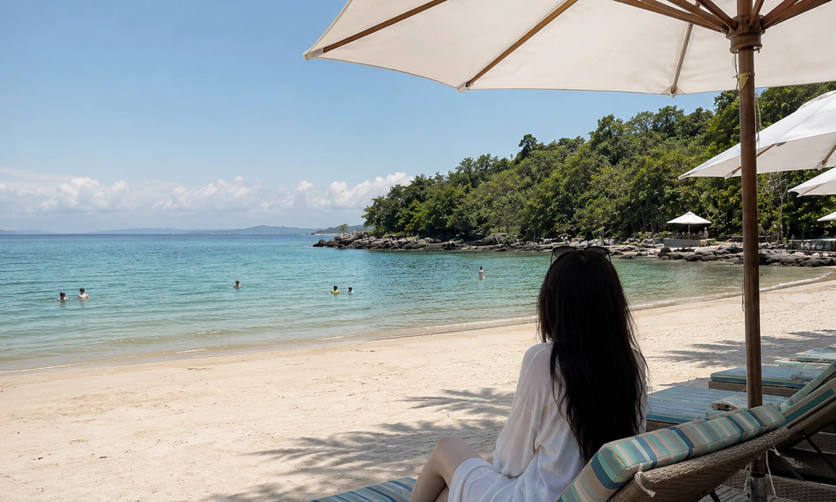 Thường xuyên bơi có hại mắt?