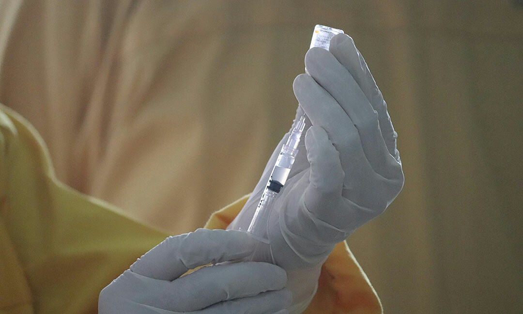 Vaccine cúm gia cầm đầu tiên thử nghiệm trên người giai đoạn 3