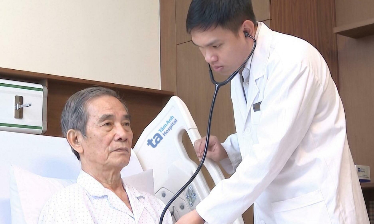 Hoa mắt, chóng mặt - dấu hiệu cảnh báo bệnh tim mạch
