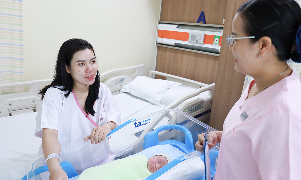 Thai nhi mắc bệnh tim bẩm sinh chào đời an toàn