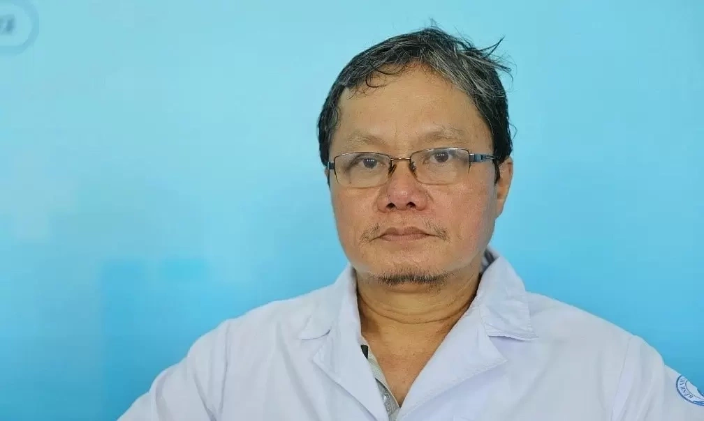 Bác sĩ Trương Hữu Khanh: "Kháng sinh thông thường khó chữa khỏi phế cầu"