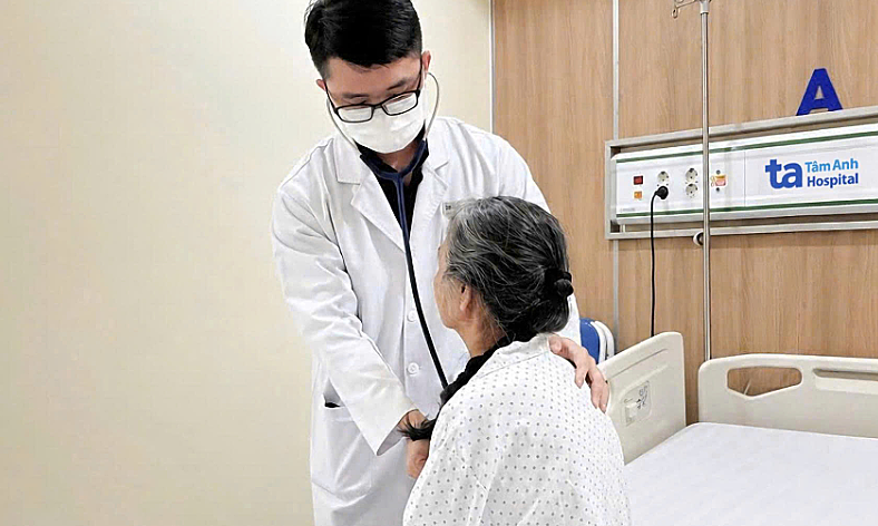 Ung thư vú khiến hệ miễn dịch tấn công nhầm cơ gây hoại tử