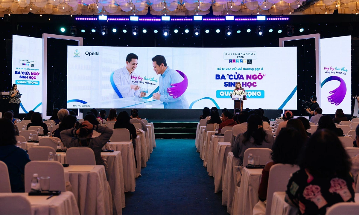 1.500 dược sĩ tham gia hội thảo về da, hô hấp và tiêu hóa