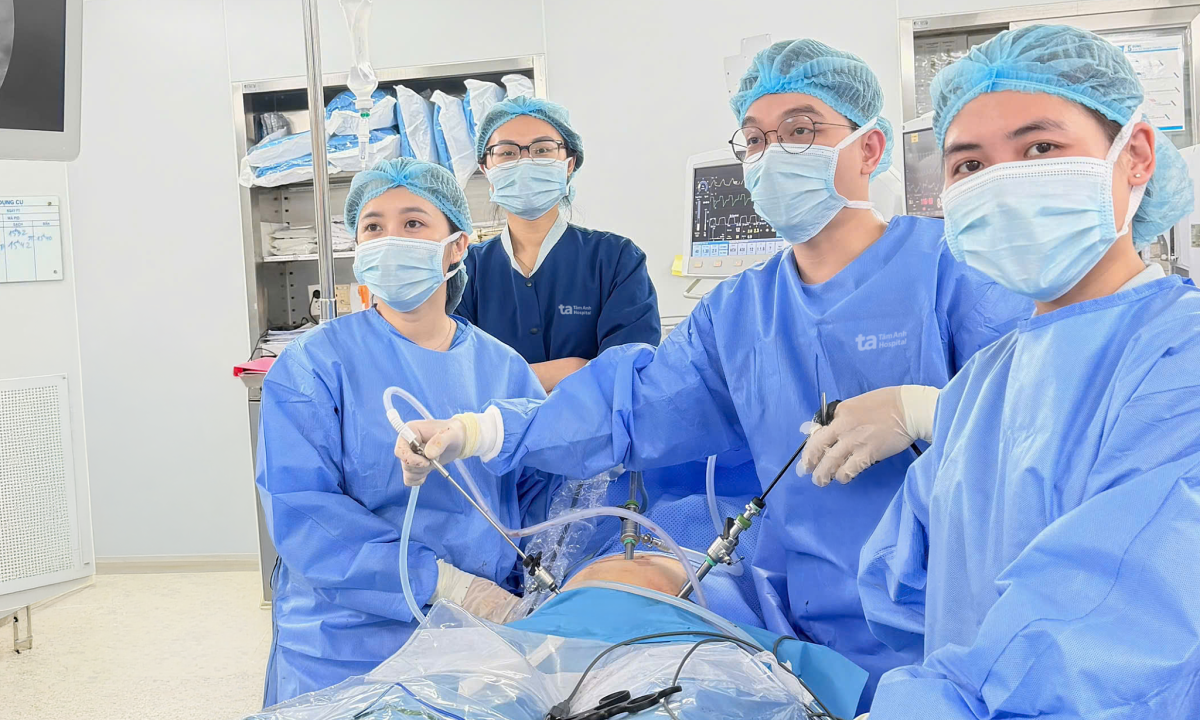 Sốc mất máu do vỡ thai ngoài tử cung