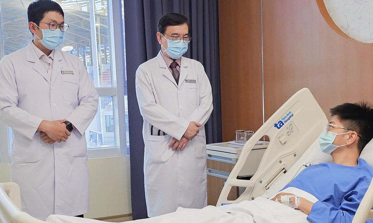 Hẹp ba mạch máu nuôi tim ở tuổi 30