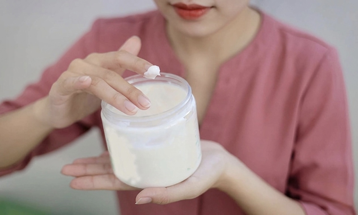 Làm thế nào nhận biết mỹ phẩm chứa corticoid?
