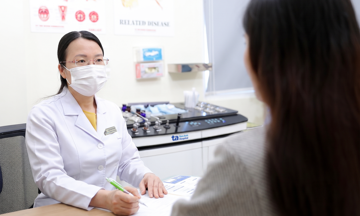 Bị viêm mũi xoang có đi bơi được không?