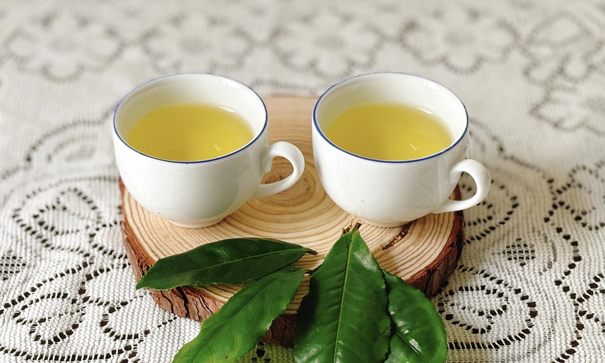Ba thời điểm không nên uống trà xanh