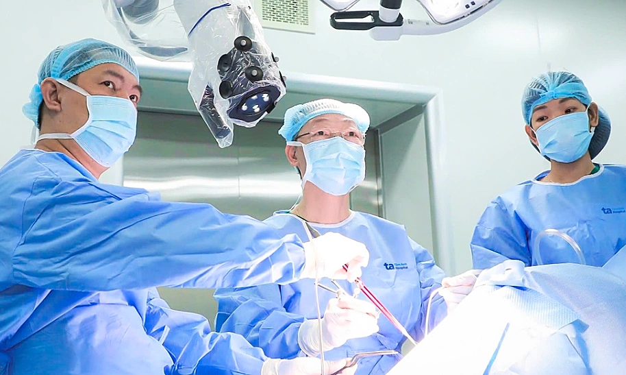 Đột quỵ nhiều lần do u mạch máu não