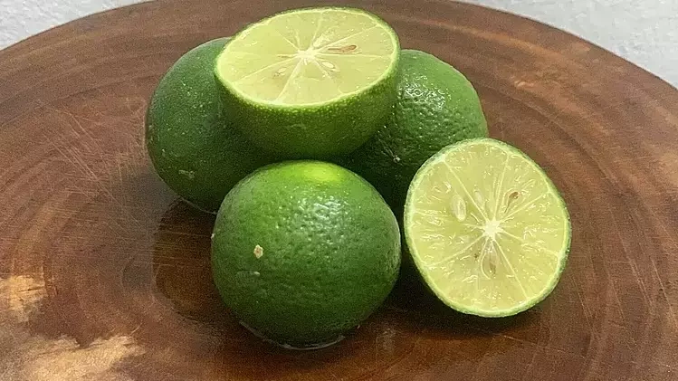 Hai thời điểm uống nước chanh dễ hại dạ dày