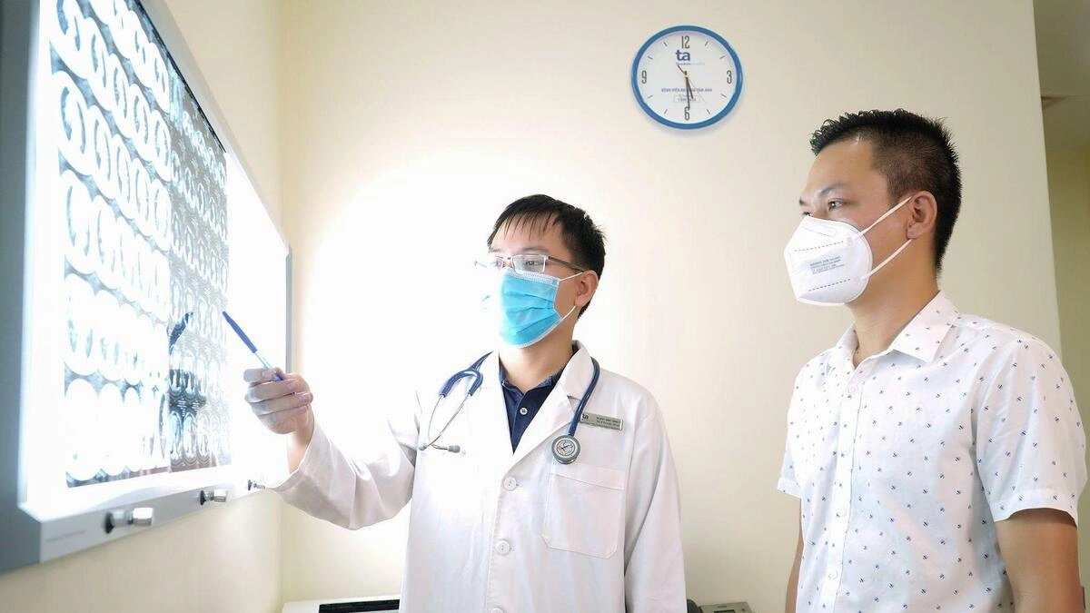 Lao màng phổi gây biến chứng gì?