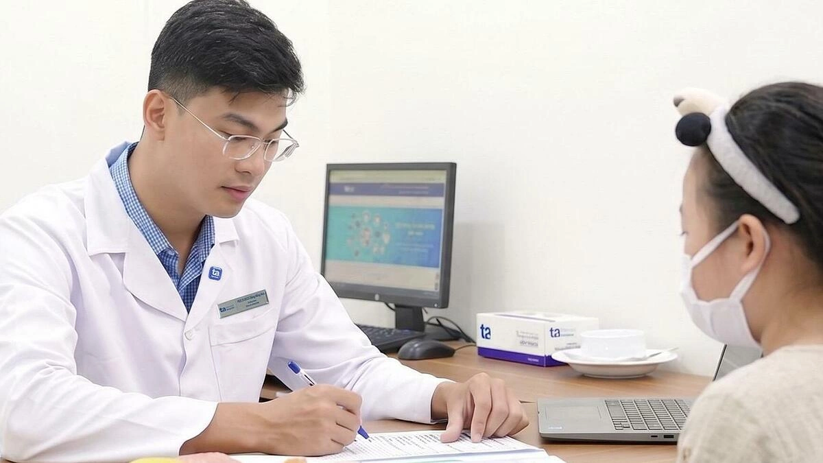 Bé 9 tuổi béo phì, rối loạn chuyển hóa