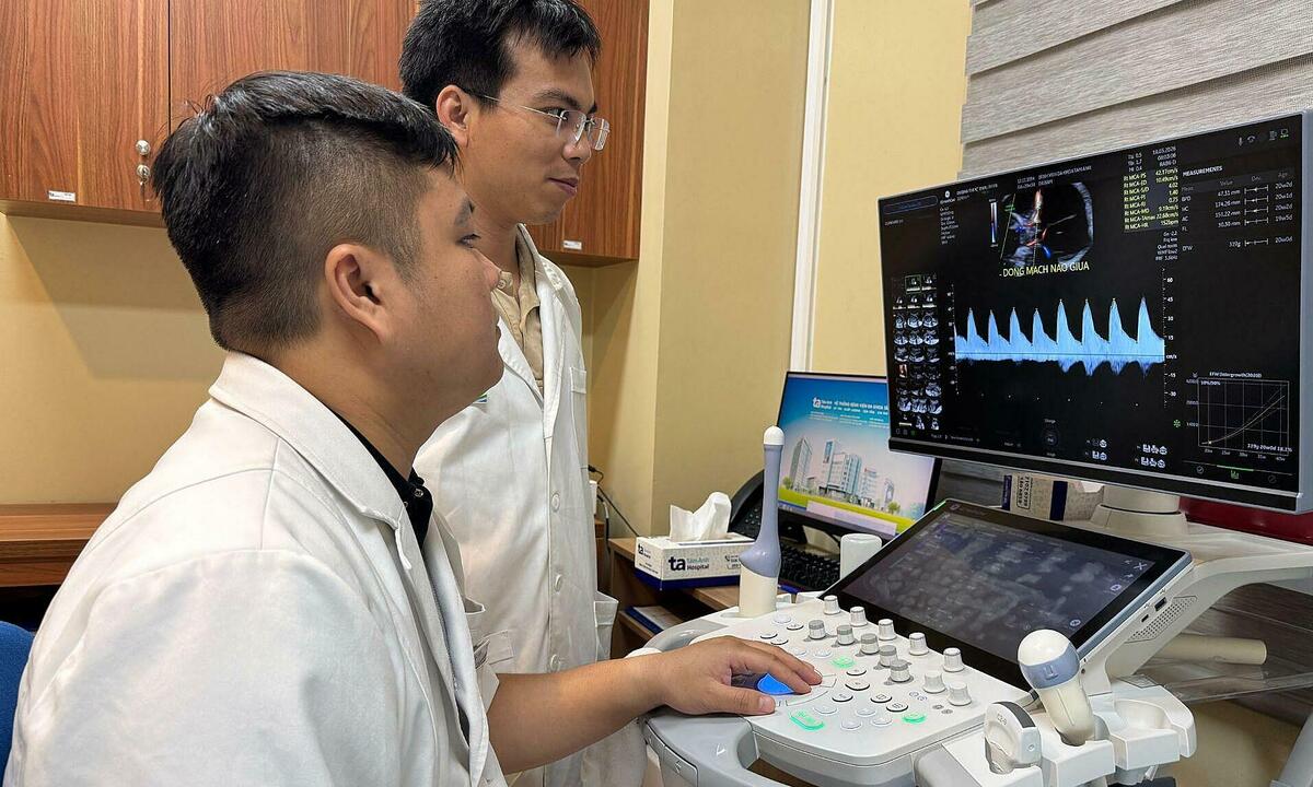 Truyền máu cho thai nhi trong bụng mẹ