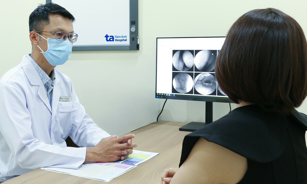 Bị viêm mũi dị ứng có nên nuôi thú cưng?