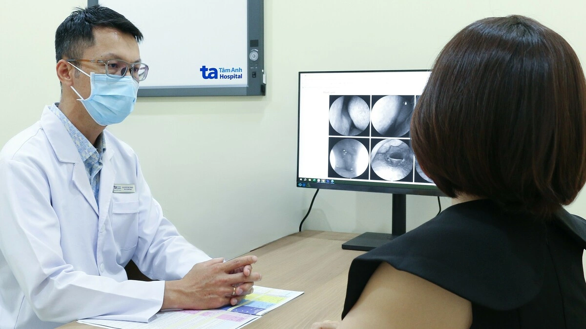 Bị viêm mũi dị ứng có nên nuôi thú cưng?