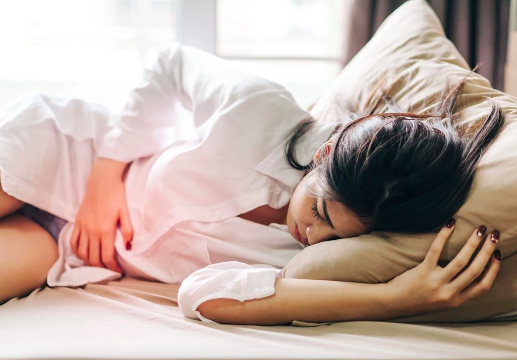 Đau bụng ngày 'đèn đỏ' có thể cảnh báo nguy hiểm
