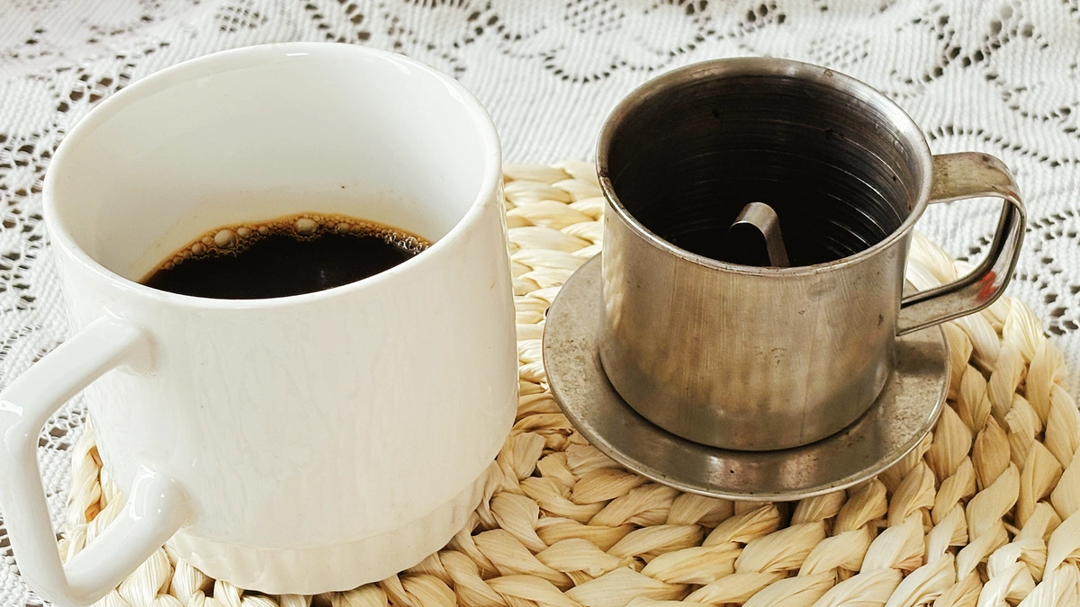 Uống cà phê ảnh hưởng sinh lý nam thế nào