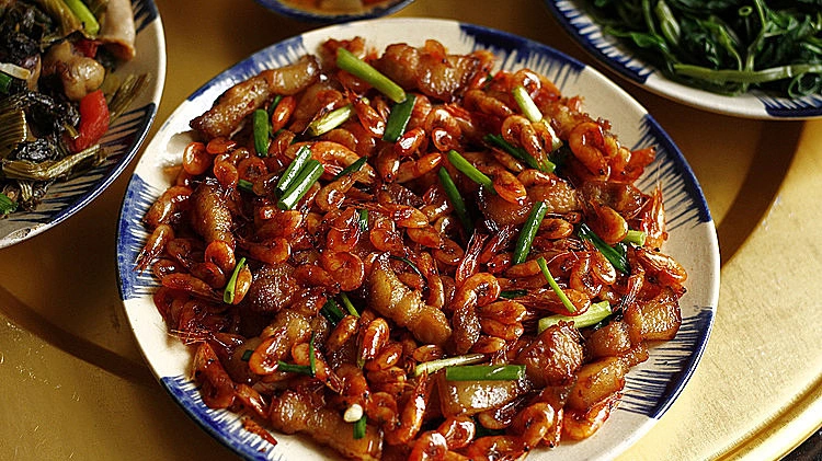 Ba thói quen ăn uống có thể 'bào mòn' dạ dày