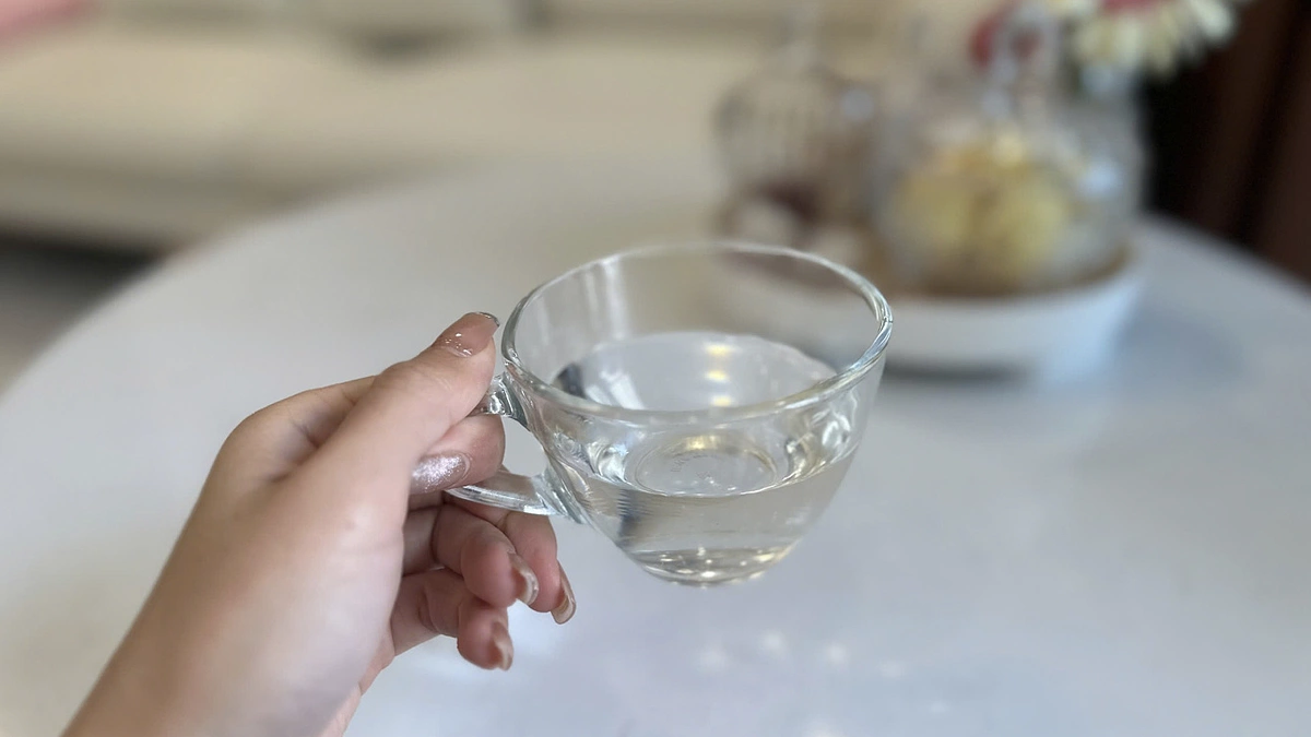 Điều gì xảy ra khi uống nước trước, trong và sau bữa ăn?