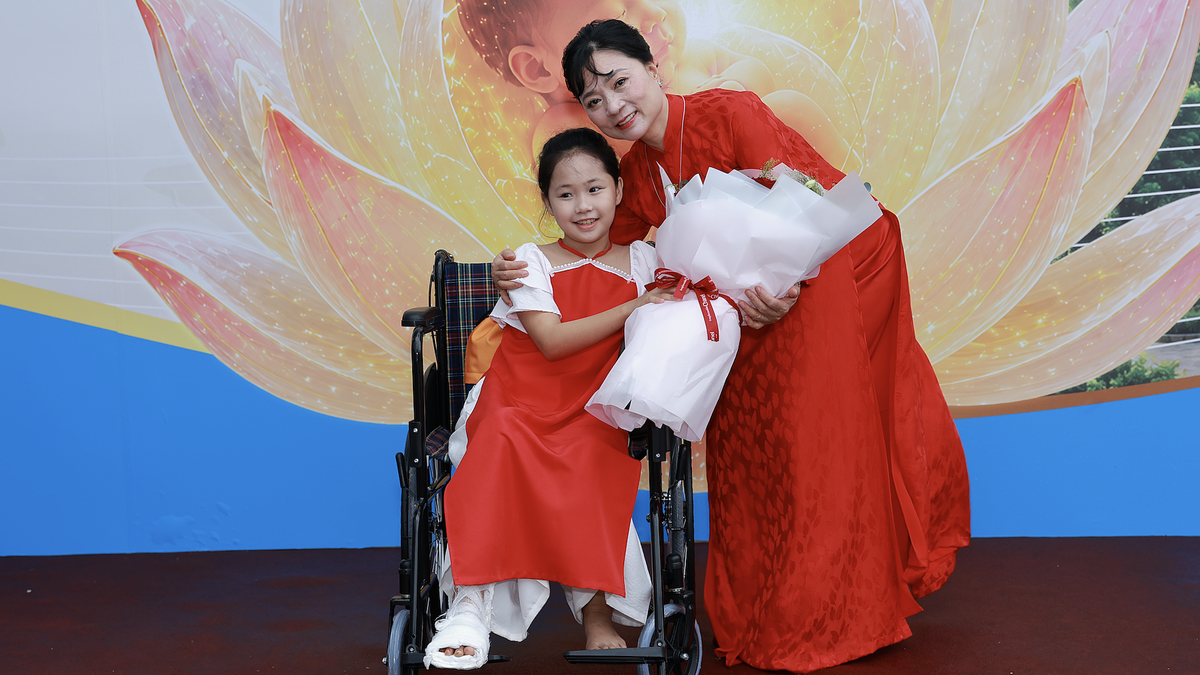 Những cuộc 'trường chinh' tìm con