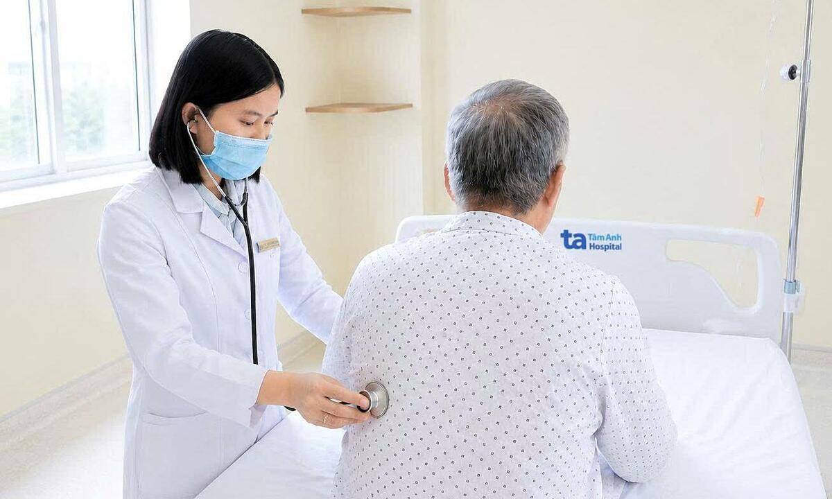 Người đàn ông nhiễm vi khuẩn 'ăn thịt người'
