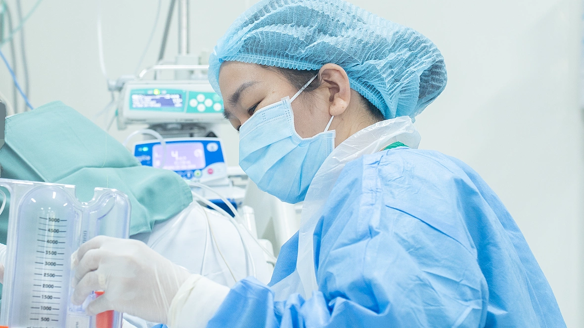 Hai bệnh viện hợp lực cứu sống sản phụ bất ngờ thuyên tắc phổi
