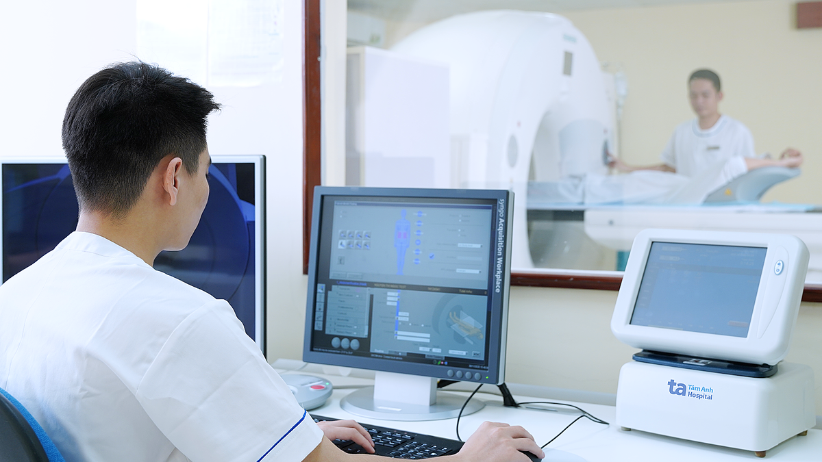 Tăng huyết áp do hẹp eo động mạch chủ