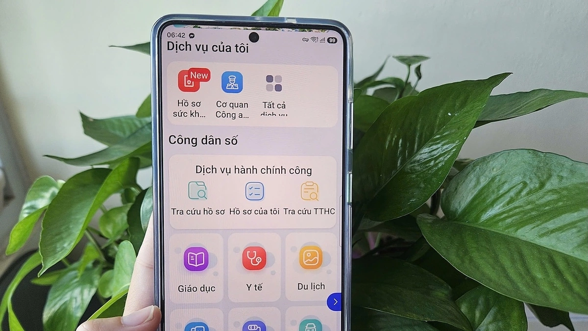Từ 1/7, người dân TP HCM xem hồ sơ sức khỏe trên điện thoại