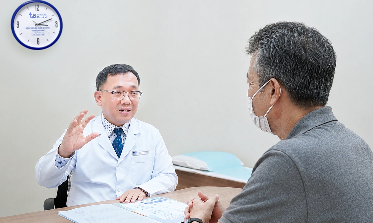 Suy thận nặng hơn sau một tháng uống thuốc nam