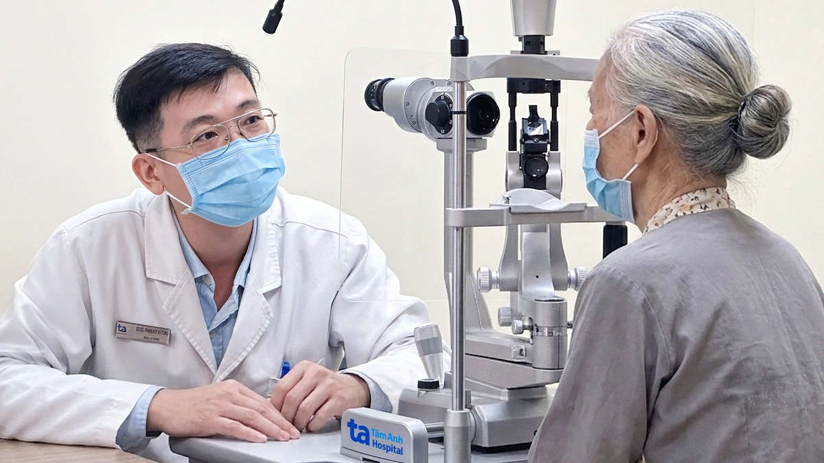 Phù hoàng điểm do biến chứng tiểu đường