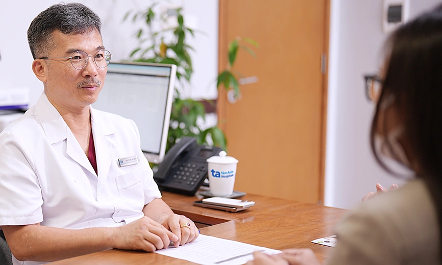 Trữ đông trứng ở tuổi đôi mươi 'bảo hiểm sinh sản'