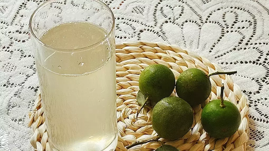 Vì sao uống nước chanh buổi sáng giúp giảm cân?