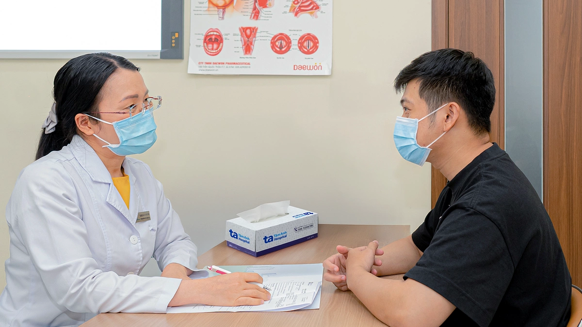 Vì sao thường xuyên tái phát viêm họng?