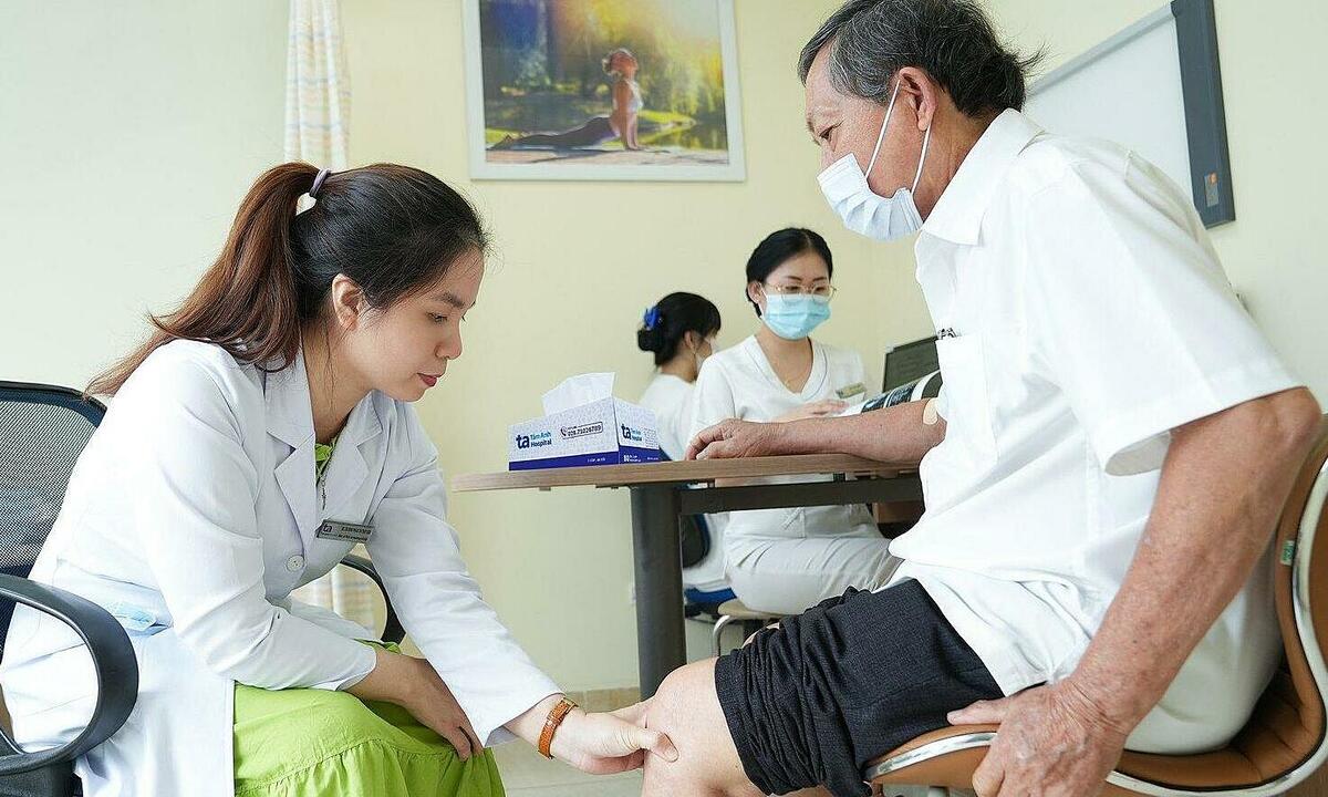 Tiêm chất nhờn có giúp 'trẻ hóa' khớp?