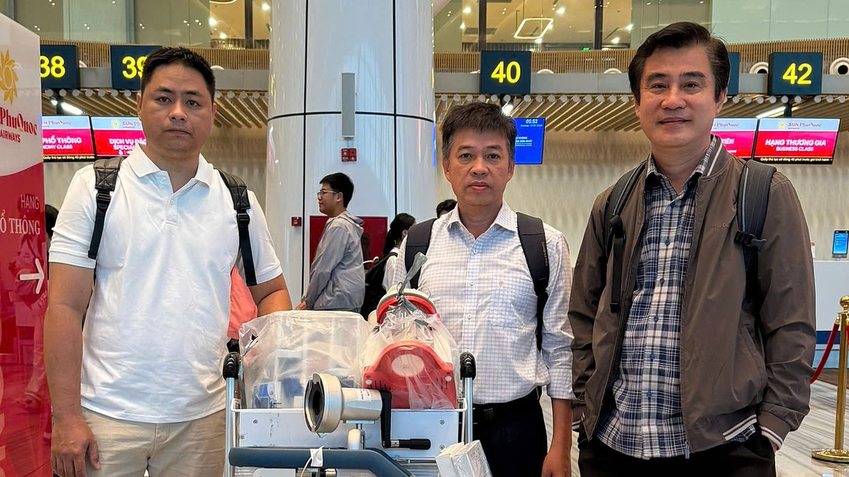 Bác sĩ Chợ Rẫy mang ECMO chi viện Phú Quốc cứu nạn nhân lật canô