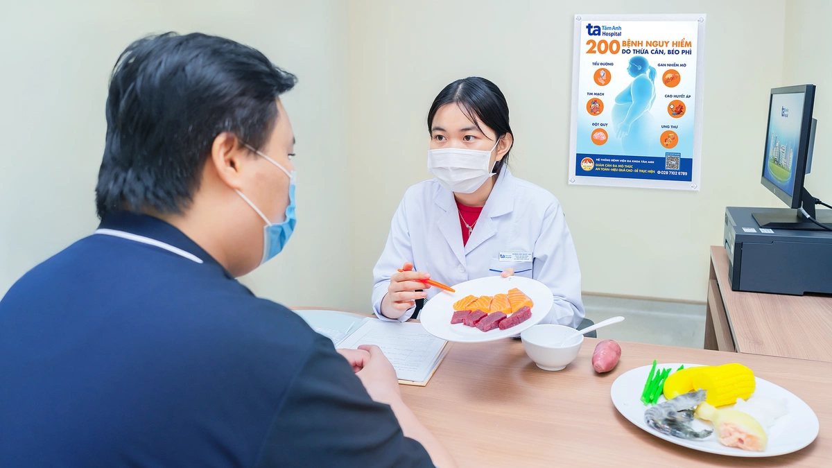 Phát hiện tiền ung thư sau một năm tăng cân bất thường