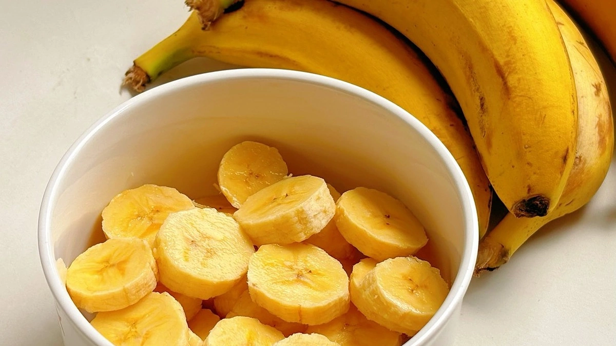 Vì sao nên ăn chuối trước khi ngủ?