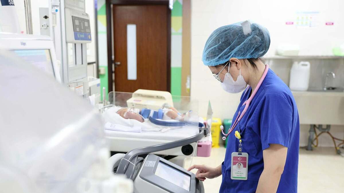 "Ngủ đông" 3 ngày cứu bé sơ sinh thiếu oxy não