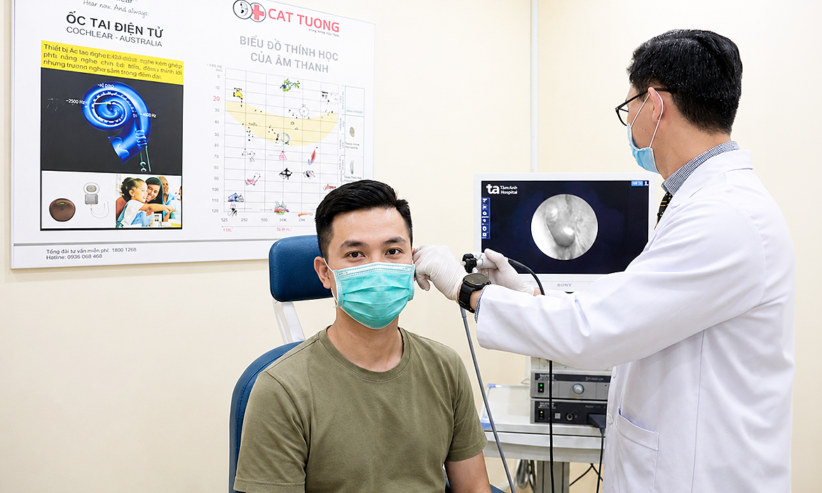Nấm tai tái phát do bỏ điều trị