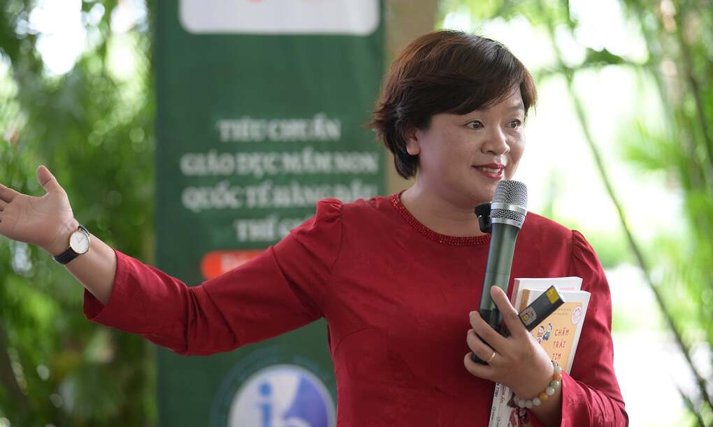 Cha mẹ quát mắng dễ khiến trẻ mất lợi thế trong thời AI