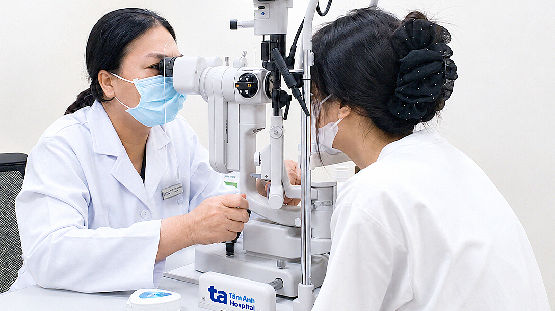 4 bệnh mắt thường gặp ở người cận trên 6 độ